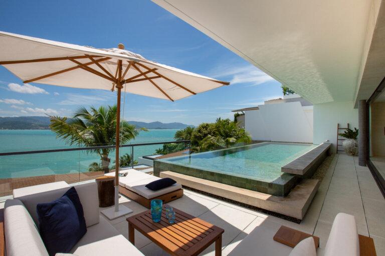 Luxury 3 Bedroom Beachfront Villa in Cheong Mon, Koh Samui – For Rent — photograph 2