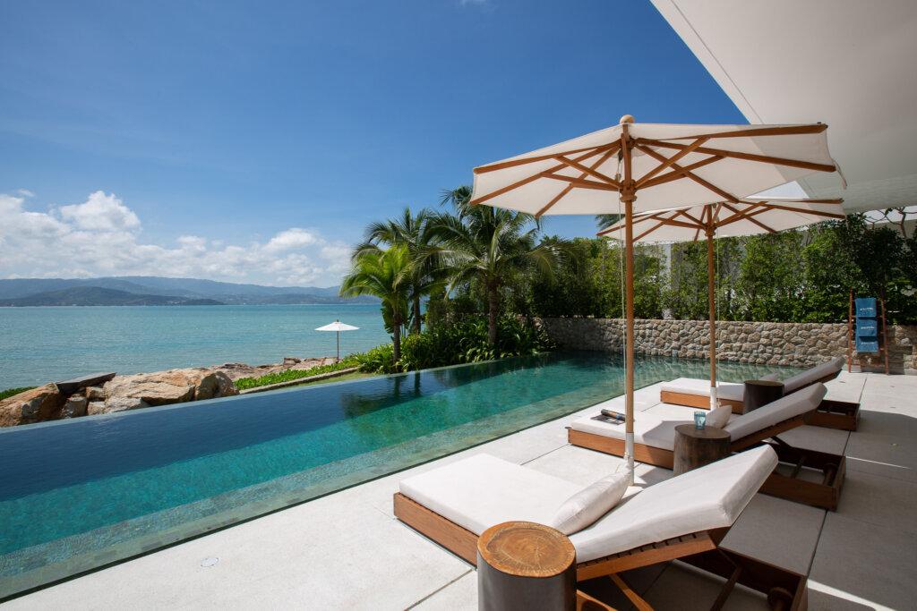 Luxury Beachfront 4 Bedroom Villa in Choeng Mon, Koh Samui – For Rent