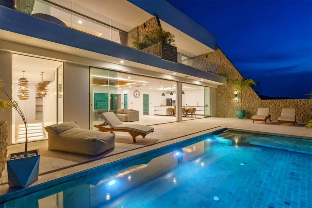 Luxury 5 Bedroom Sea View Villa in Chaweng, Koh Samui – For Rent
