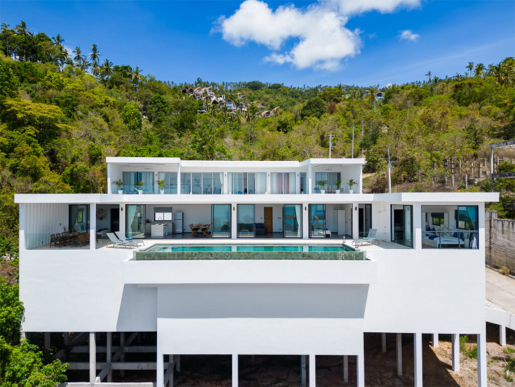 4 Bedroom Sea View Villa in Chaweng, Koh Samui – For Rent