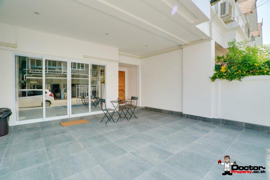 3 Bedroom Townhouse in Mae Nam, Koh Samui – For Rent