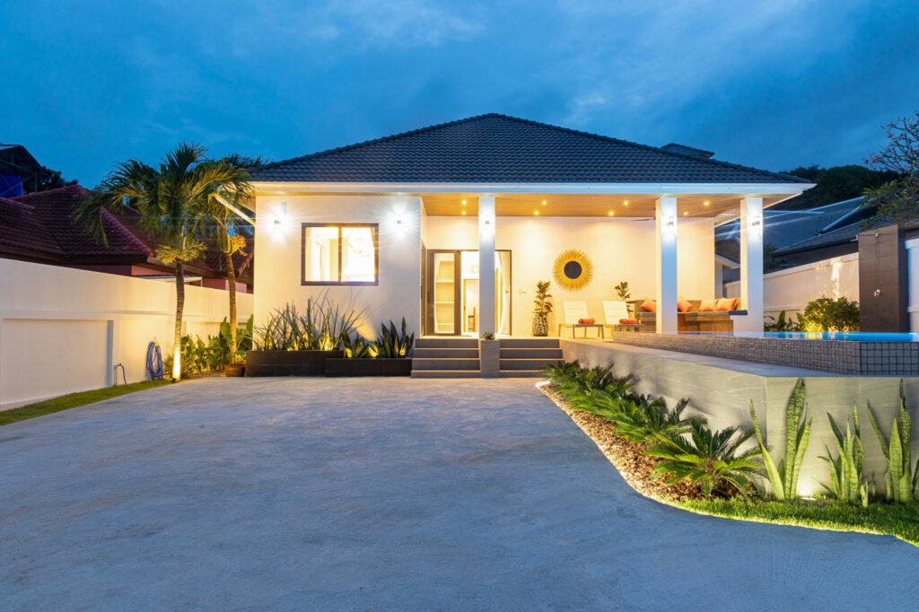 New 3 Bedroom Pool Villa in Bang Rak, Koh Samui – For Rent